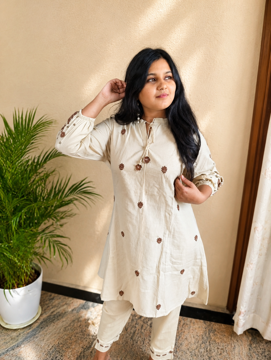 Moonlit Ivory Embroidered Co-Ord Kurta Set - Image 5